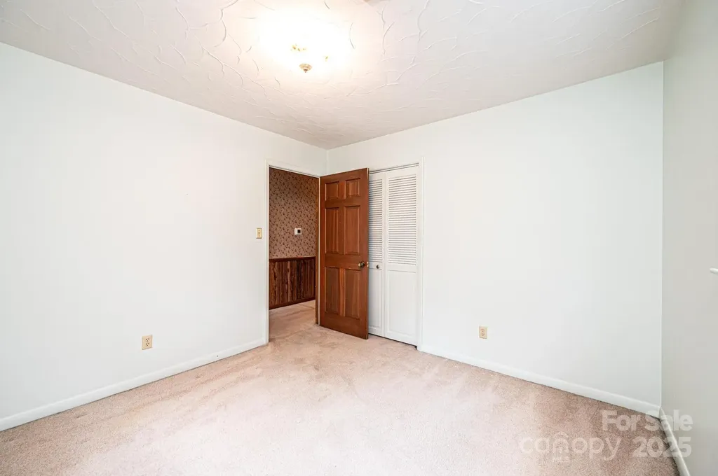 3781 Dover Street Claremont NC 28610