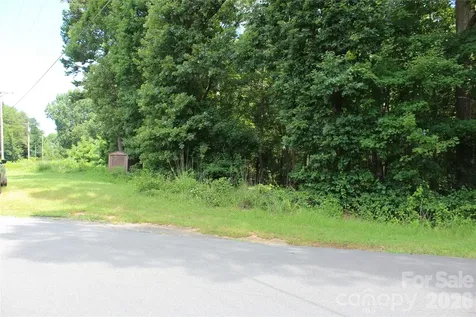 7220 Little Mountain Road Sherrills Ford NC 28673