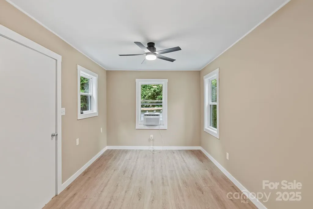 530 Rebel Ridge Road Marshall NC 28753