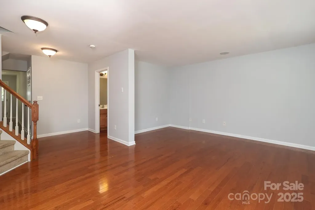 729 Naramore Street Davidson NC 28036