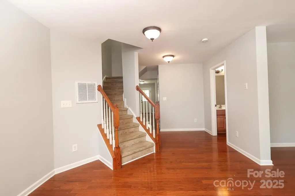 729 Naramore Street Davidson NC 28036