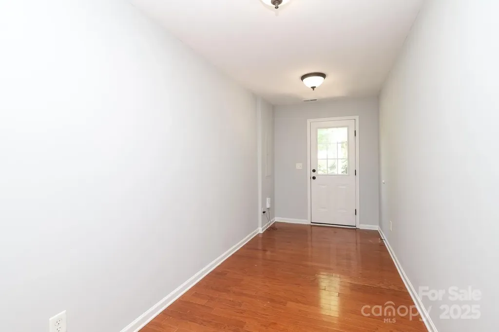729 Naramore Street Davidson NC 28036