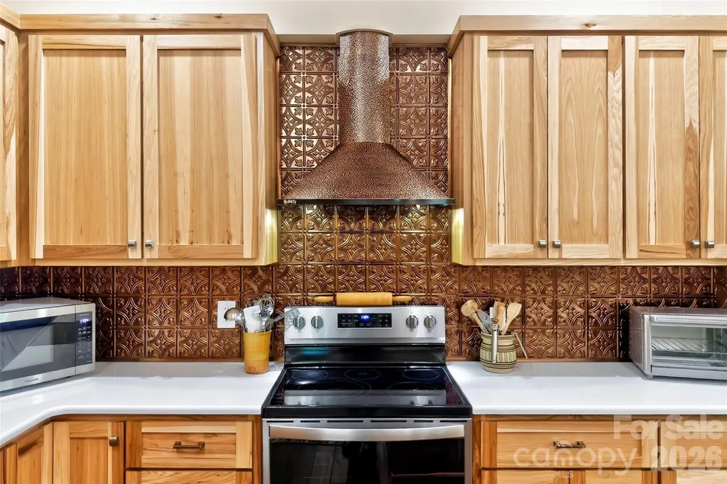 225 Henrys Glen Drive Morganton NC 28655