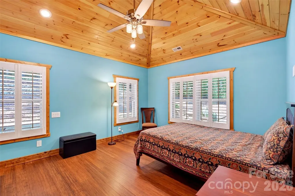 225 Henrys Glen Drive Morganton NC 28655
