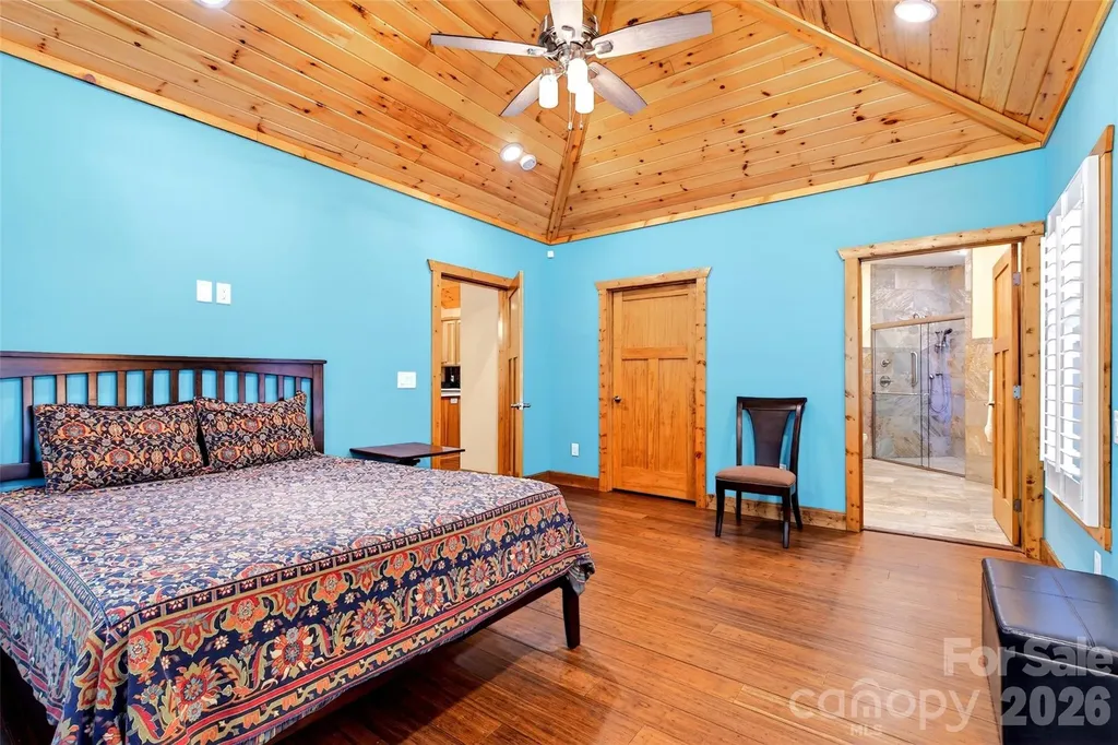 225 Henrys Glen Drive Morganton NC 28655