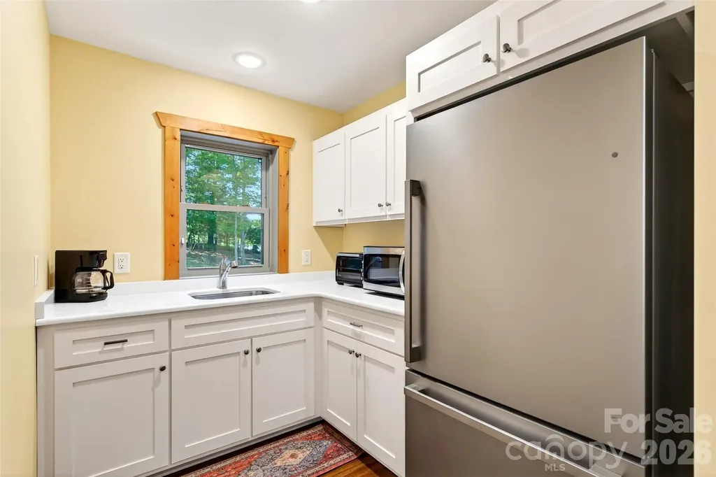 225 Henrys Glen Drive Morganton NC 28655