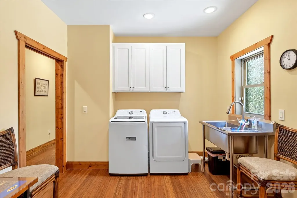 225 Henrys Glen Drive Morganton NC 28655
