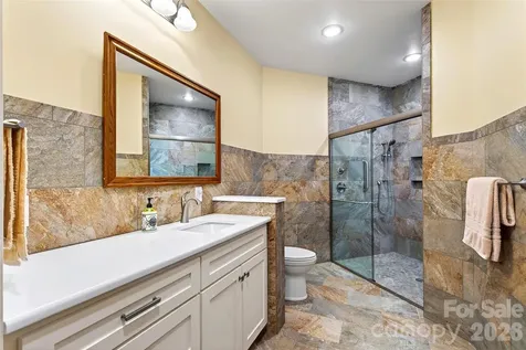 225 Henrys Glen Drive Morganton NC 28655