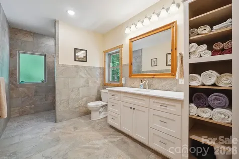 225 Henrys Glen Drive Morganton NC 28655