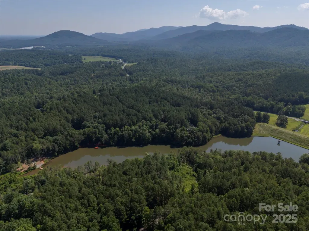 599 Shoal Creek Trail Nebo NC 28761
