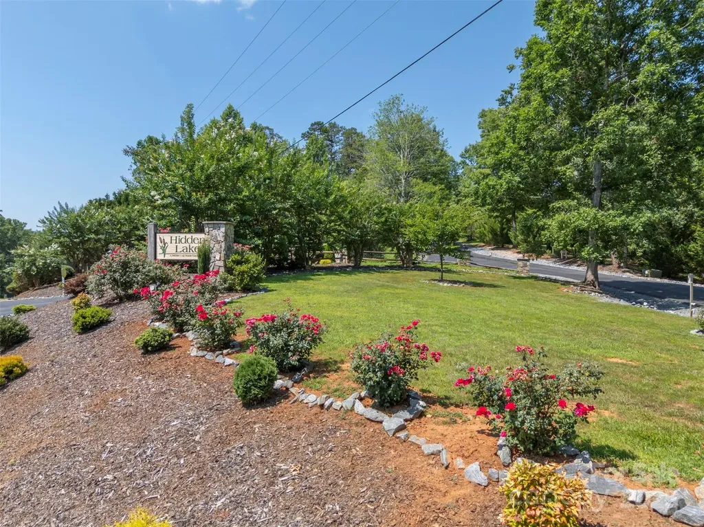 599 Shoal Creek Trail Nebo NC 28761