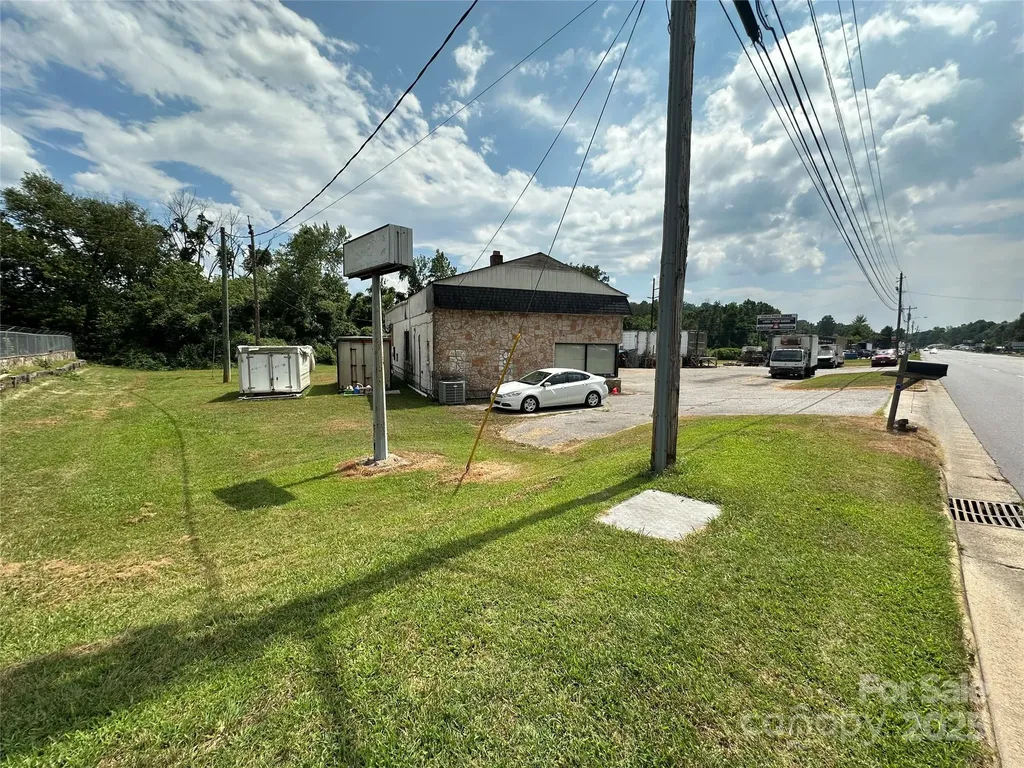 410 E Fleming Drive Morganton NC 28655