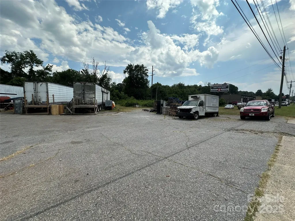 410 E Fleming Drive Morganton NC 28655