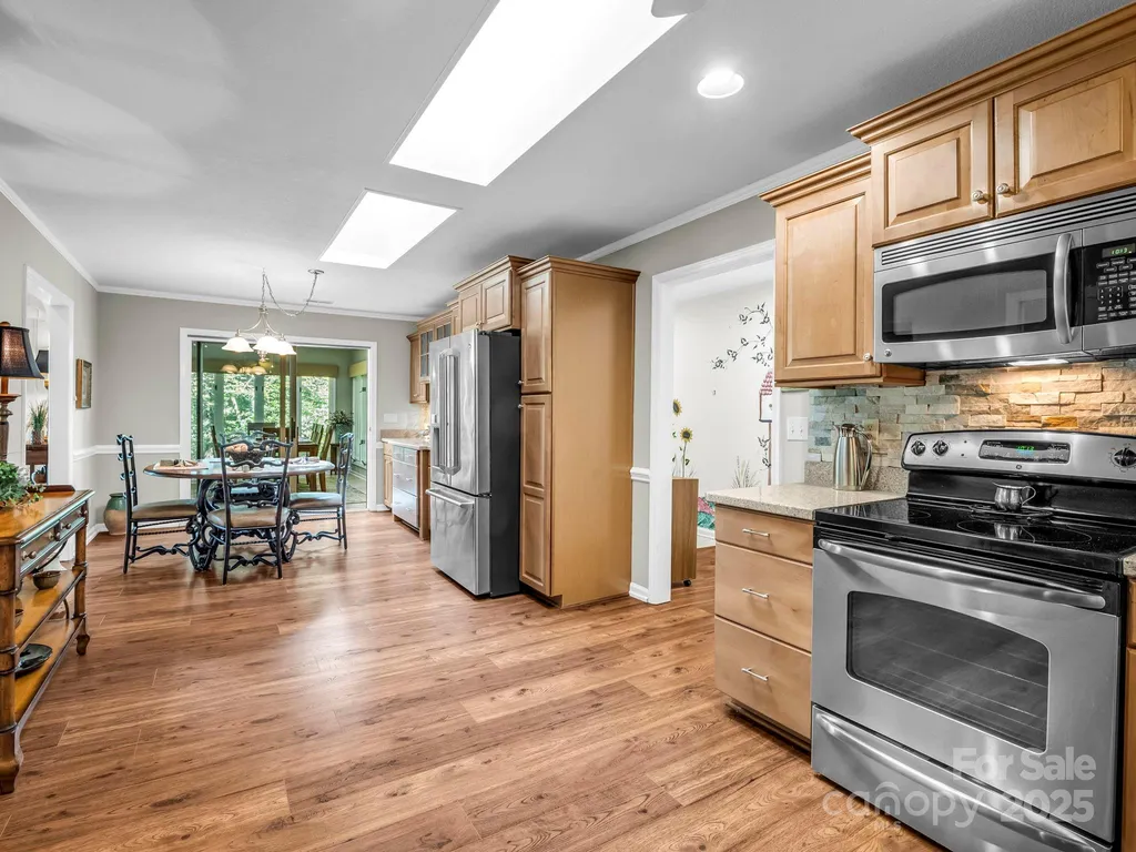 193 Downing Place Lake Lure NC 28746