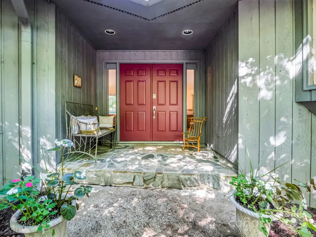 193 Downing Place Lake Lure NC 28746