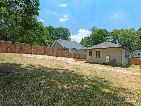 4113 Rutgers Avenue Charlotte NC 28206