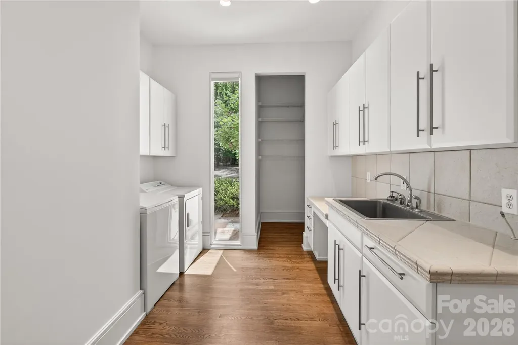 606 Ardrey Circle Davidson NC 28036