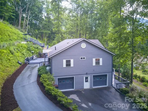 7 Higel Lane Maggie Valley NC 28751