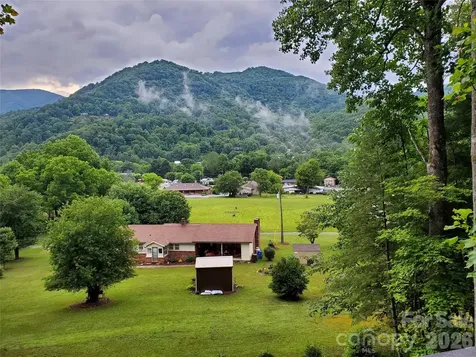 7 Higel Lane Maggie Valley NC 28751