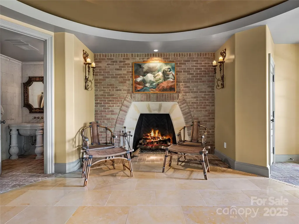234 Skycliff Drive Asheville NC 28804