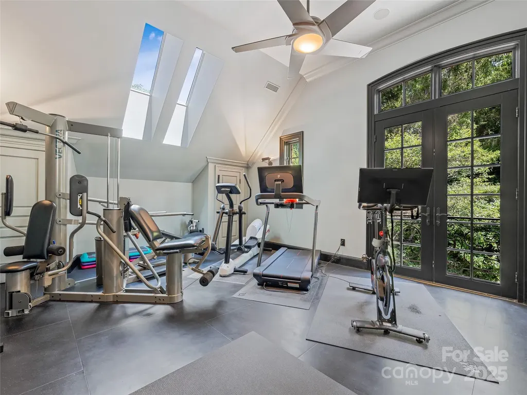 234 Skycliff Drive Asheville NC 28804