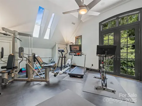 234 Skycliff Drive Asheville NC 28804