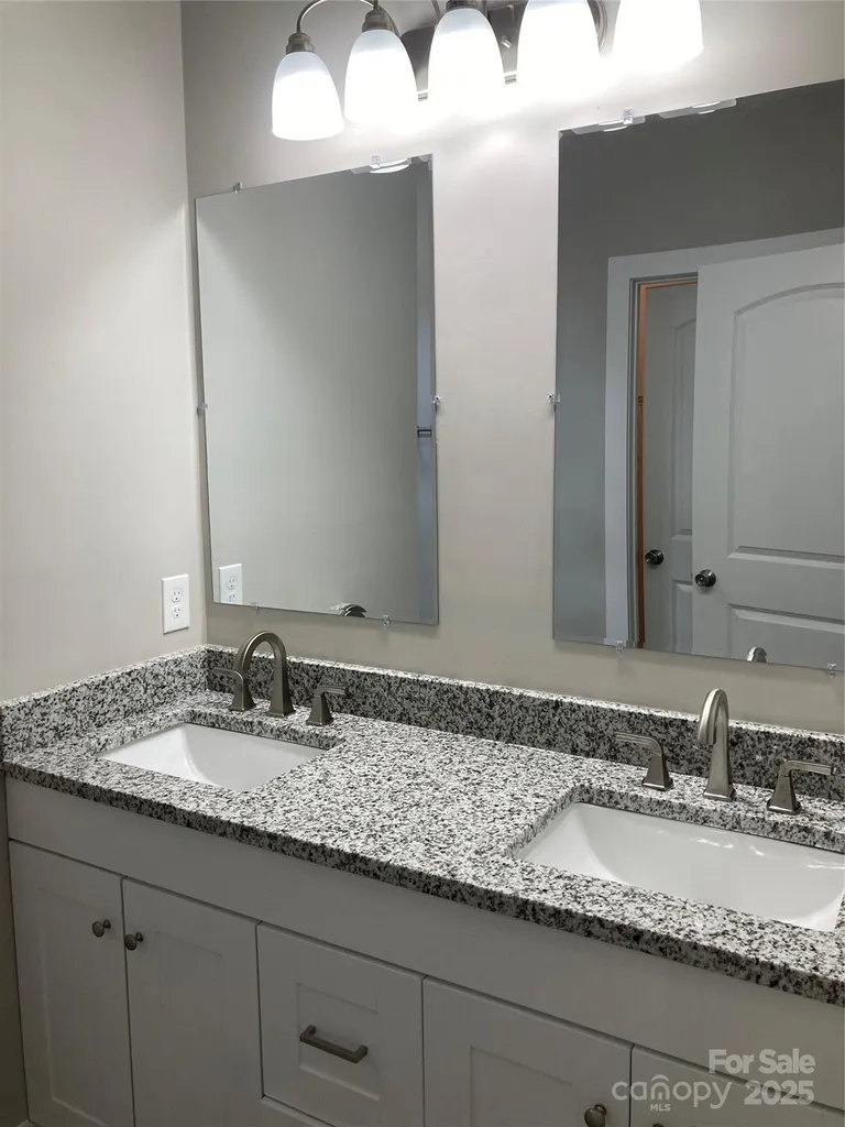 318 Davis Park Road Gastonia NC 28052