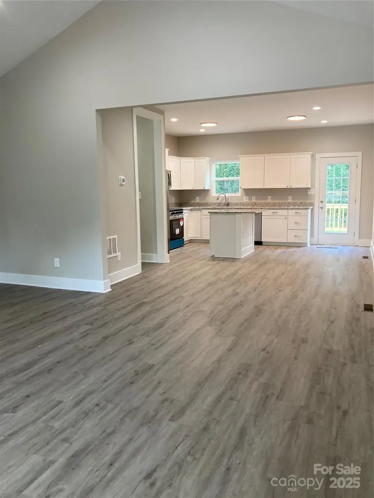 318 Davis Park Road Gastonia NC 28052