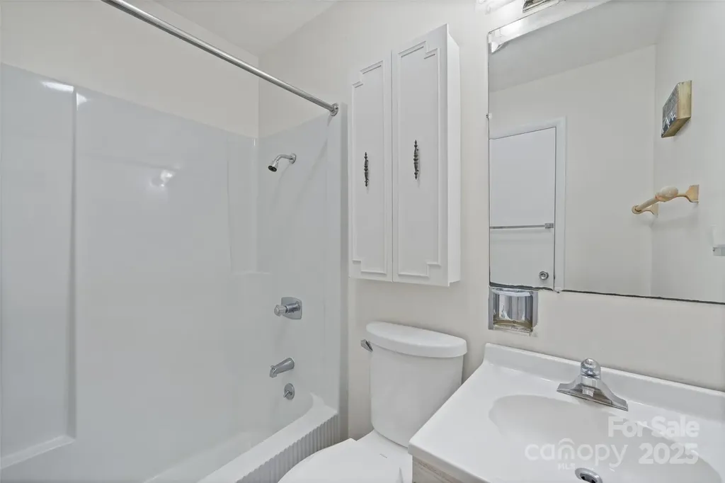 679 Locust Drive Maggie Valley NC 28751