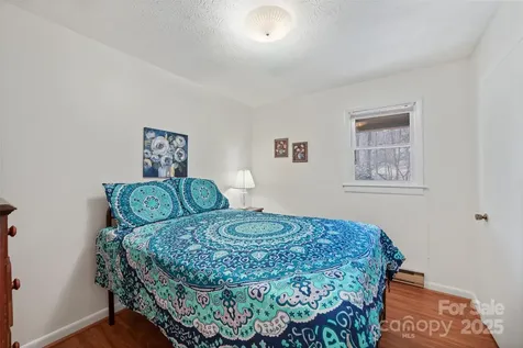 679 Locust Drive Maggie Valley NC 28751