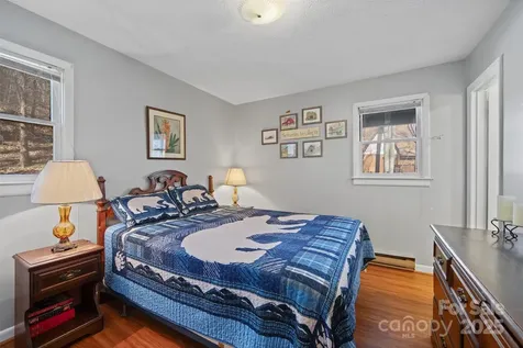 679 Locust Drive Maggie Valley NC 28751