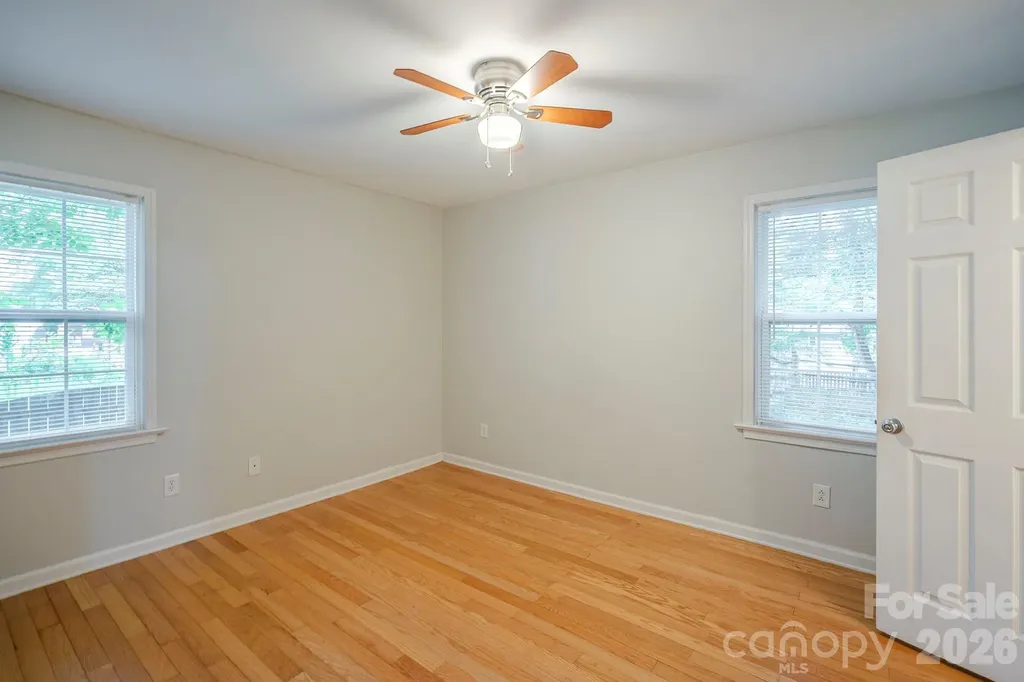 6410 Pineburr Court Charlotte NC 28211