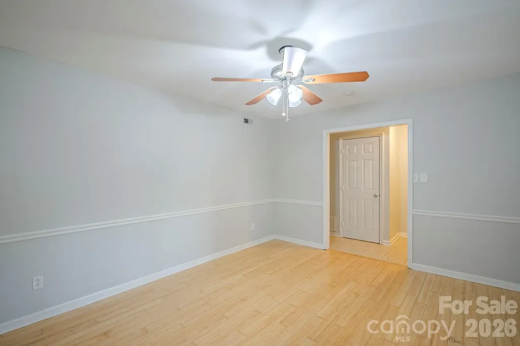 6410 Pineburr Court Charlotte NC 28211