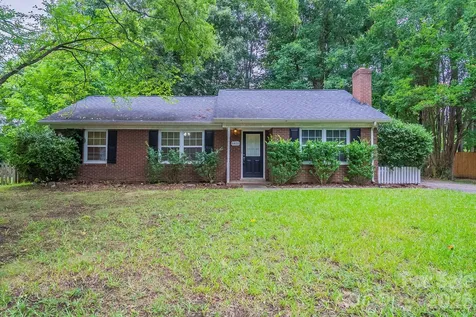 6410 Pineburr Court Charlotte NC 28211