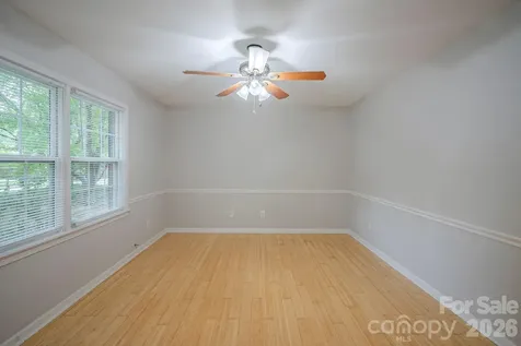 6410 Pineburr Court Charlotte NC 28211