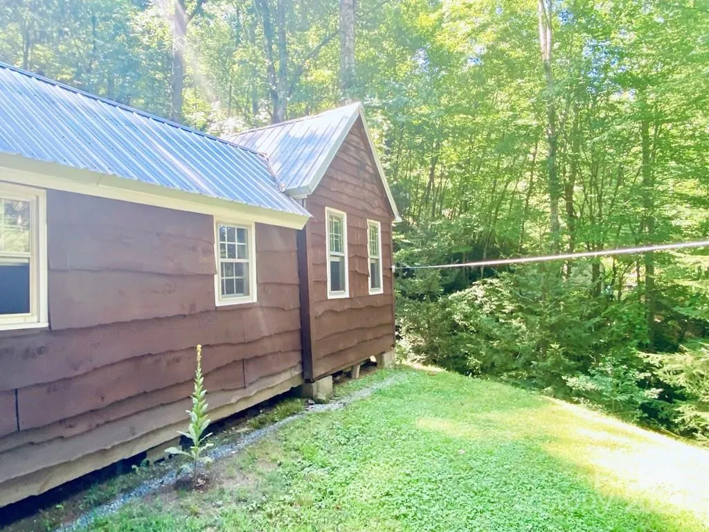 100 Crosspatch Drive Bryson City NC 28713