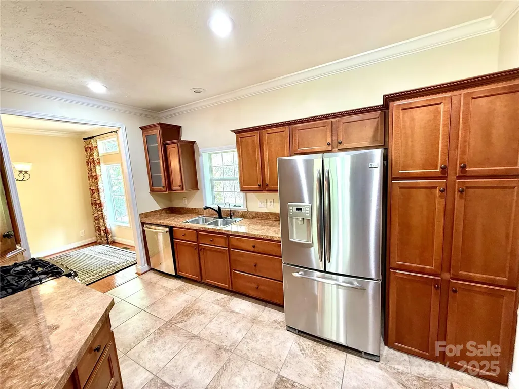 7230 Hideaway Lane Newland NC 28657