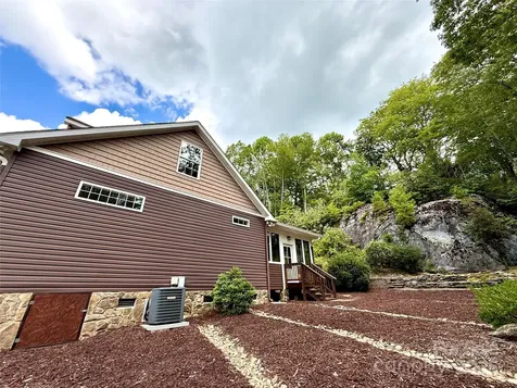 7230 Hideaway Lane Newland NC 28657