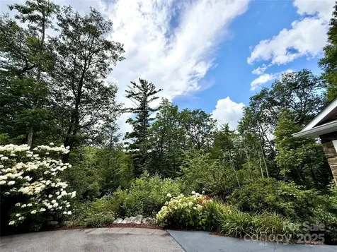 7230 Hideaway Lane Newland NC 28657