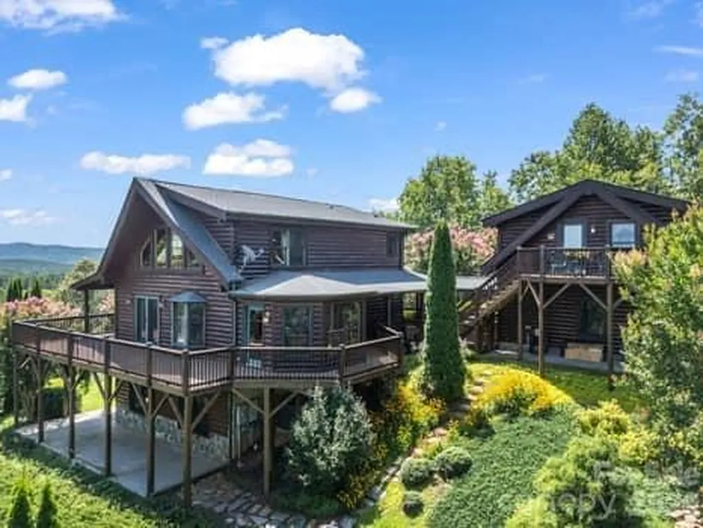 202 Panorama Drive Nebo NC 28761