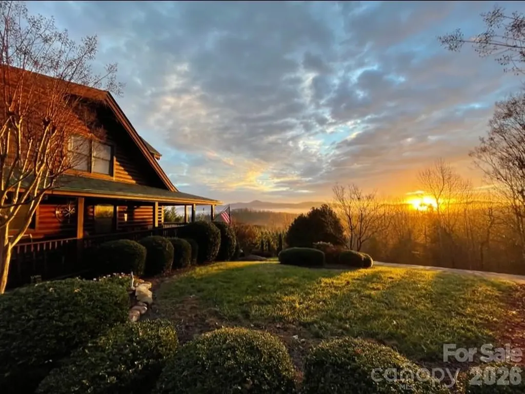 202 Panorama Drive Nebo NC 28761