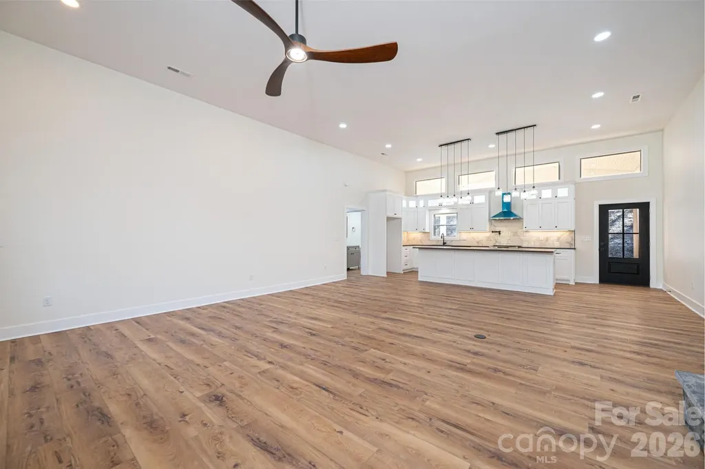 1721 Songbird Court SE Lenoir NC 28645