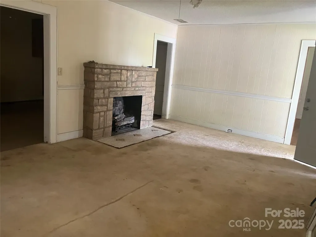 1105 E Main Street Albemarle NC 28001