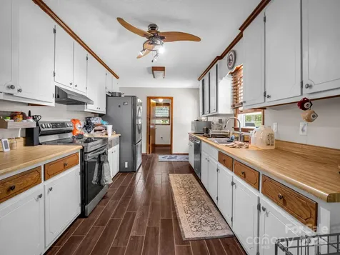266 Asheland Drive Ellenboro NC 28040