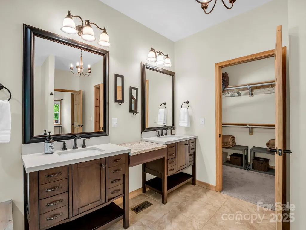 188 Fern Loop Lake Lure NC 28746