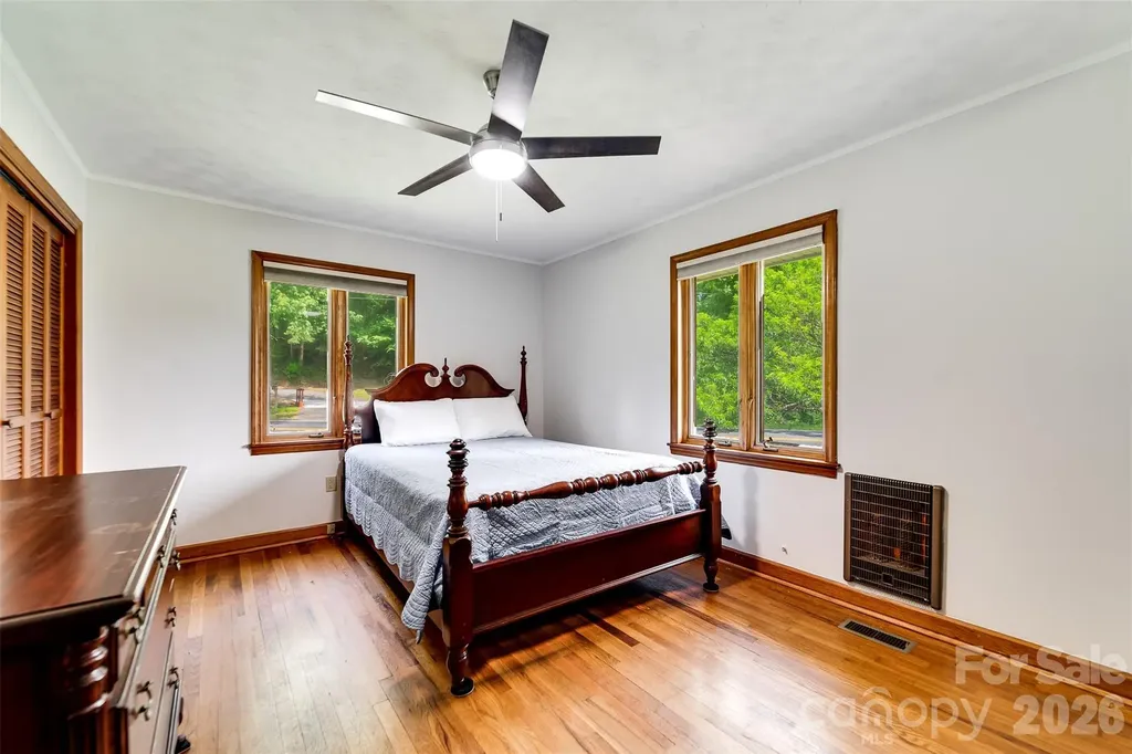 181 Fisher Creek Road Sylva NC 28779