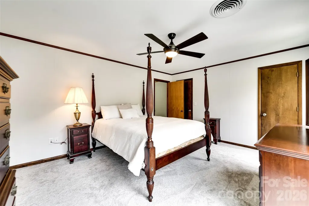 181 Fisher Creek Road Sylva NC 28779