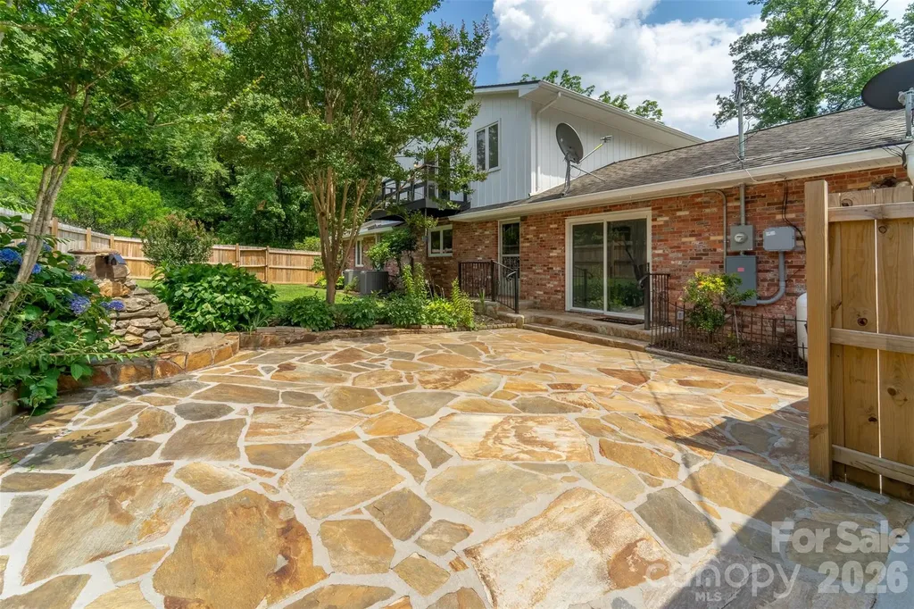 181 Fisher Creek Road Sylva NC 28779
