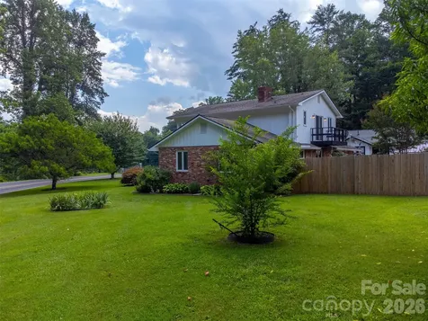 181 Fisher Creek Road Sylva NC 28779