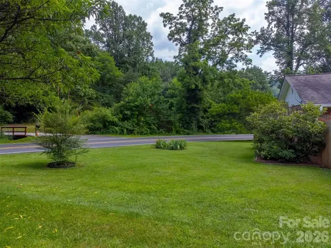 181 Fisher Creek Road Sylva NC 28779